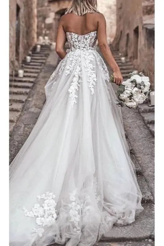 Boho Sweetheart Tulle Long Beach Charming Appliques Wedding Dress