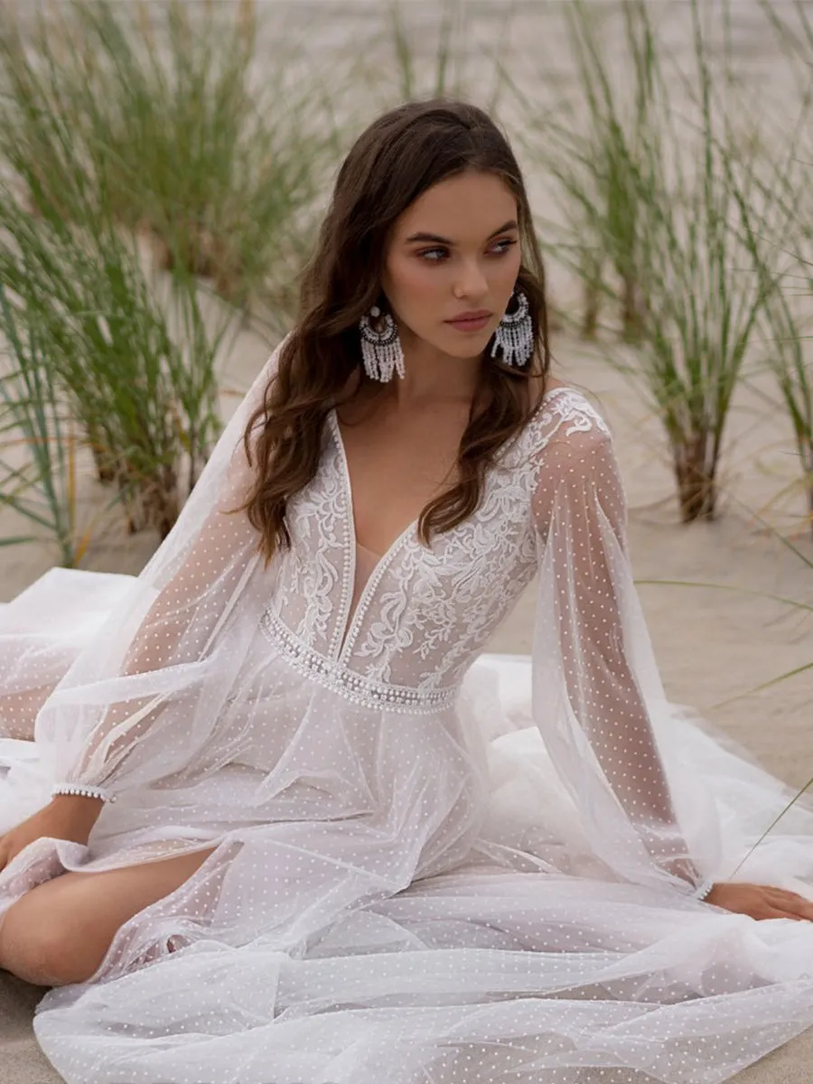 Boho Wedding Dress With Puff Sleeves Beach V-neck Tulle
